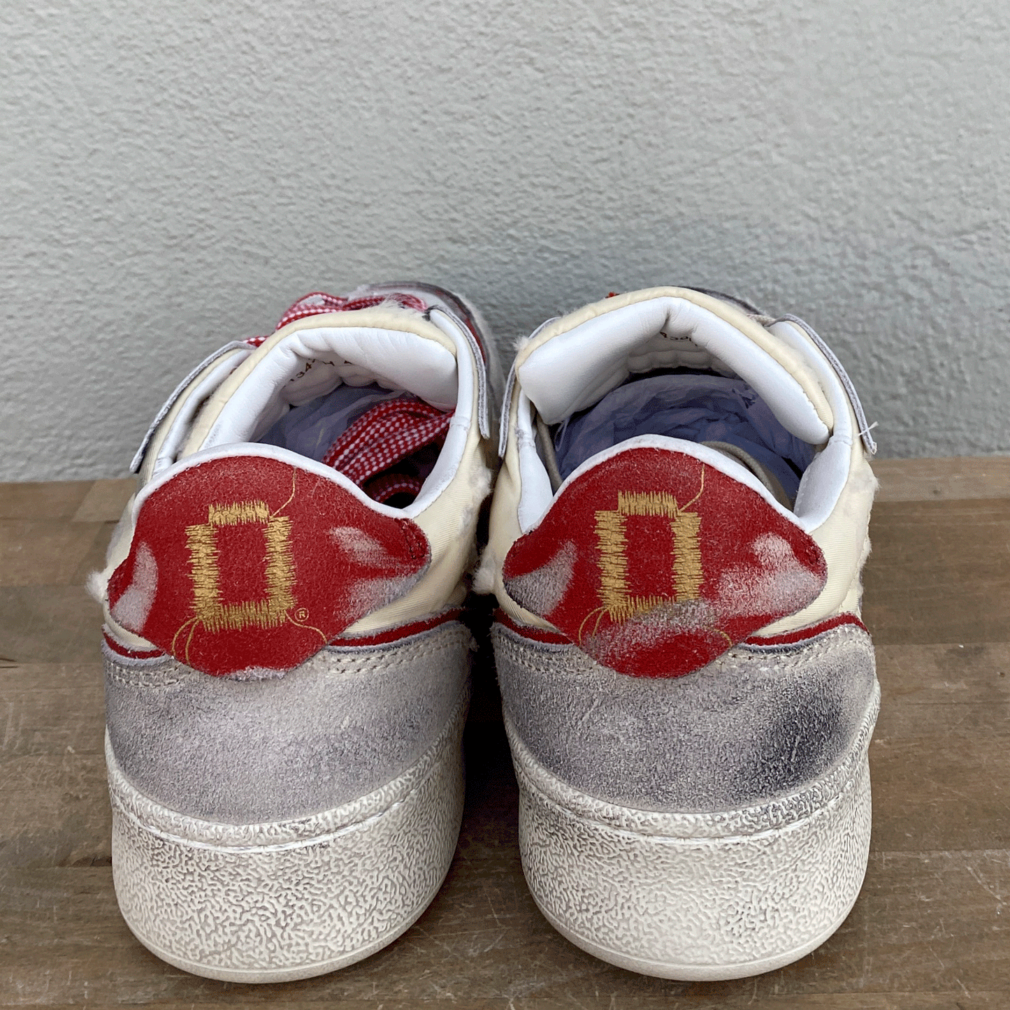 Monoway Zapatilla de cuero y textil blanca y roja