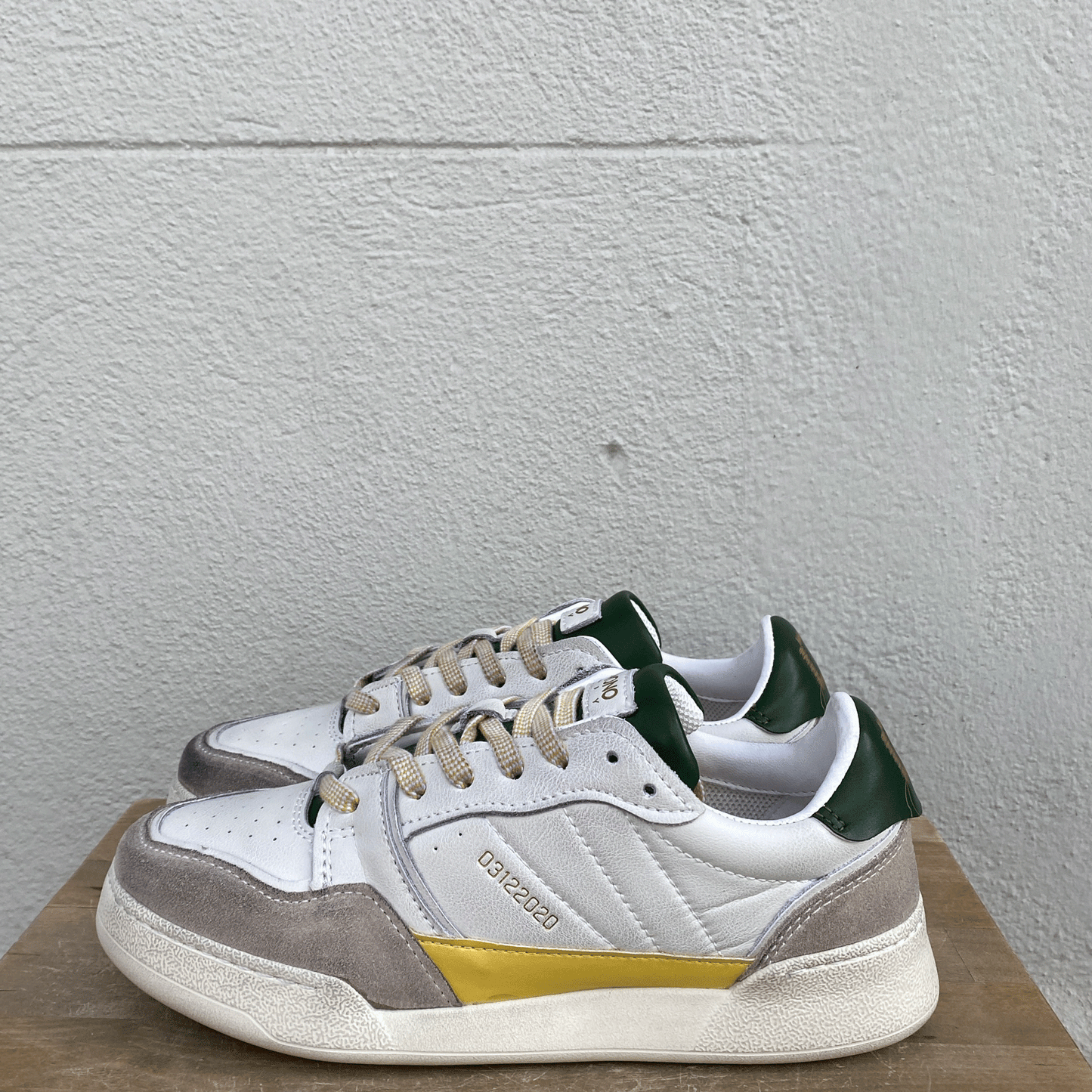 Monoway Zapatillas de napa blancas y verdes