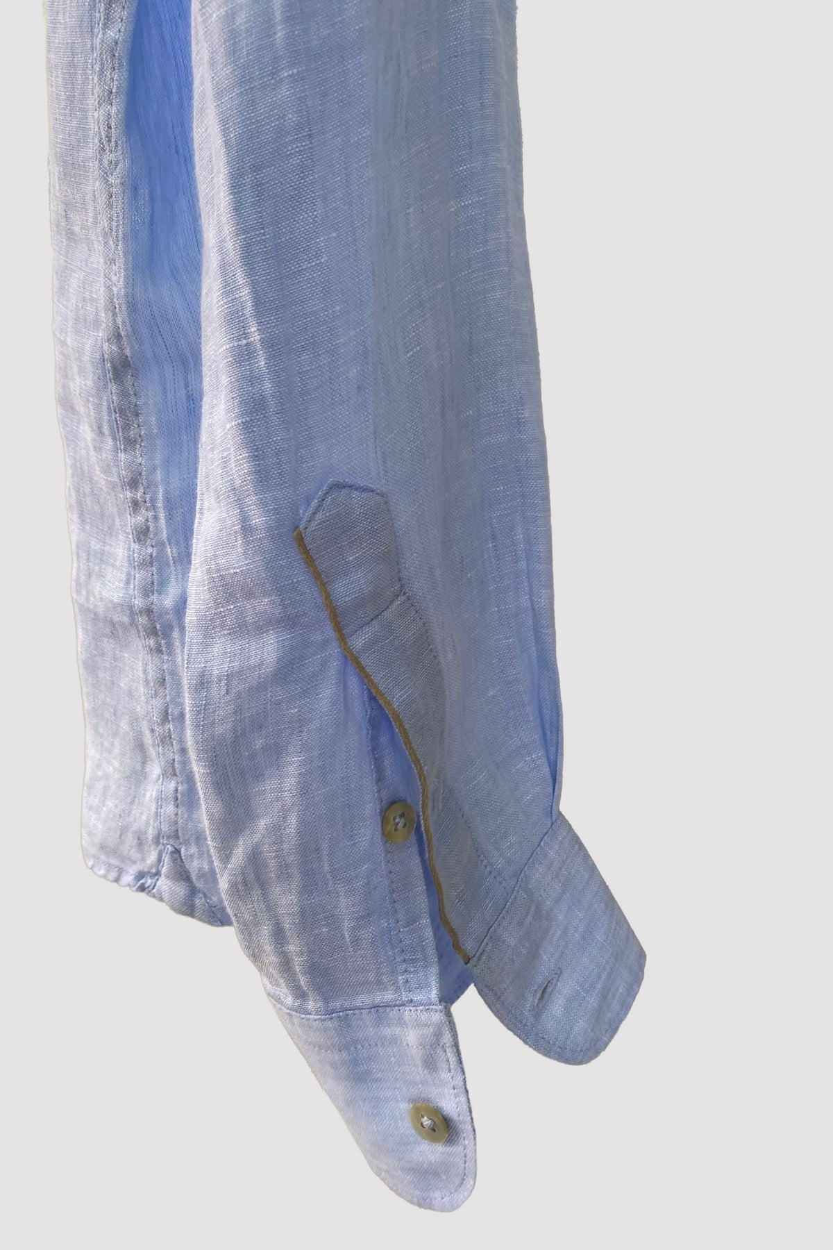 ALLEY DOCKS CAMISA POLERA CELESTE