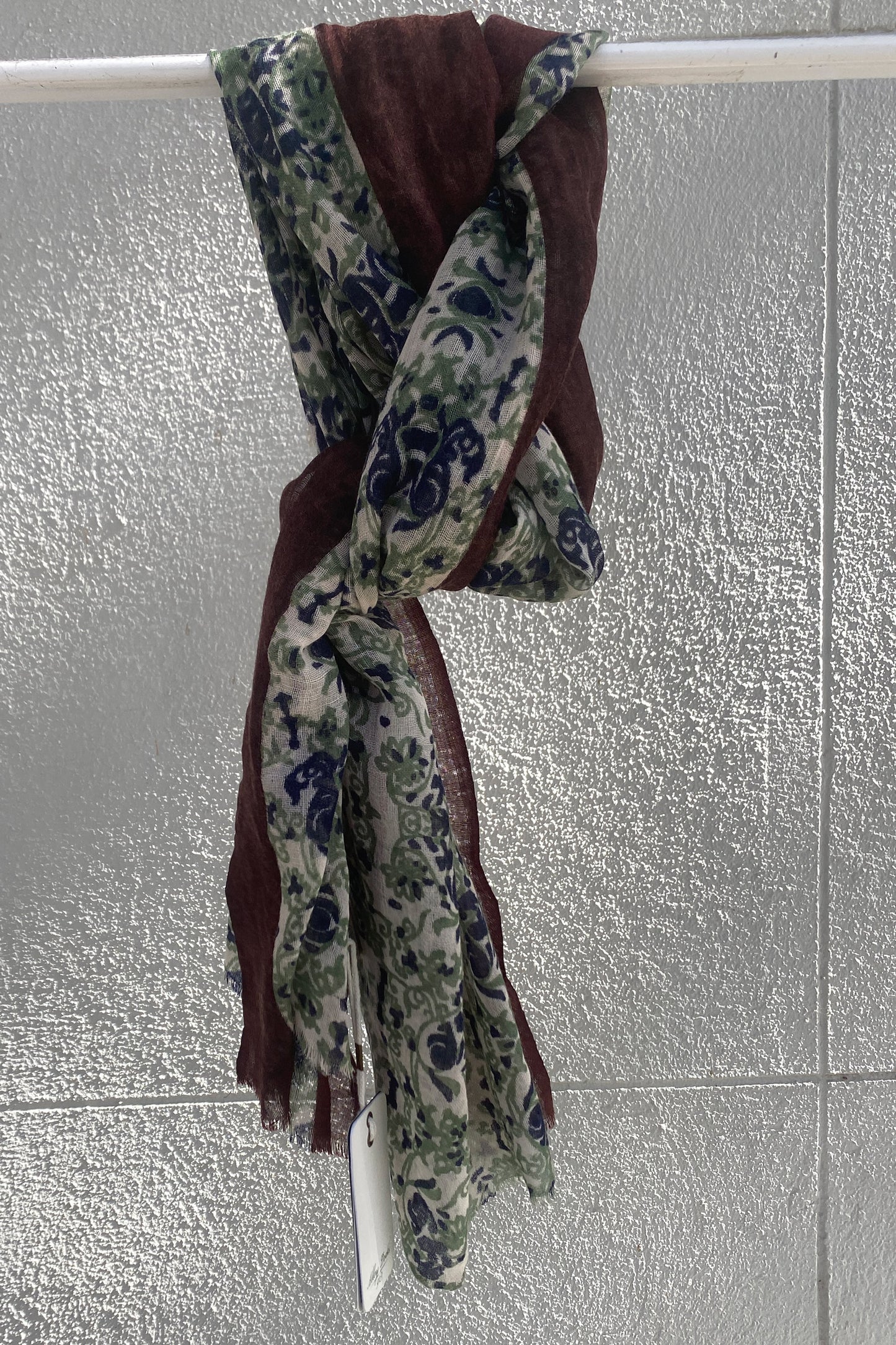 Alley Docks Fular de flores de lana