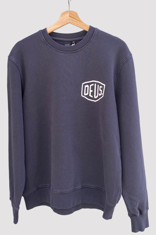 Deus Ex Machina Sudadera teñida en negro con escudo en blanco