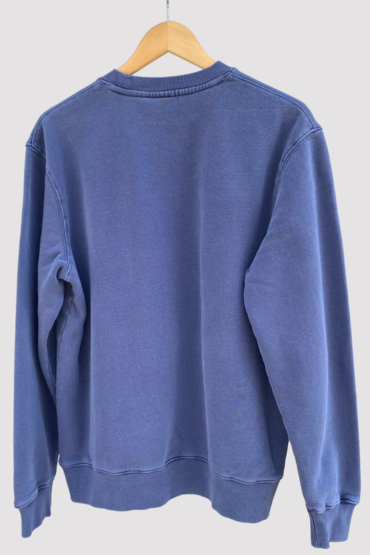Deus Ex Machina Sudadera teñida en azul con escudo en blanco