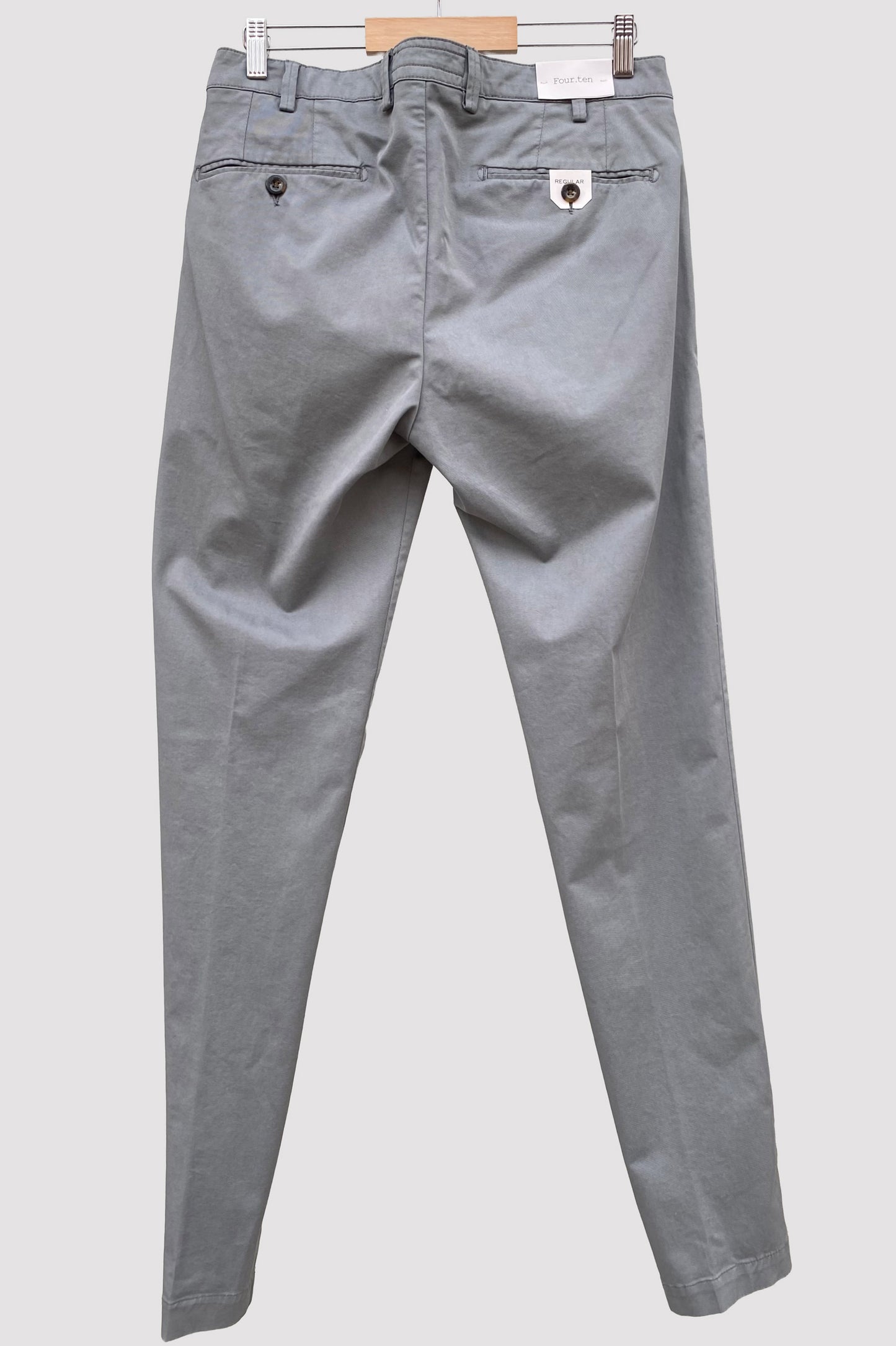 Four.ten Pantalón chino gris