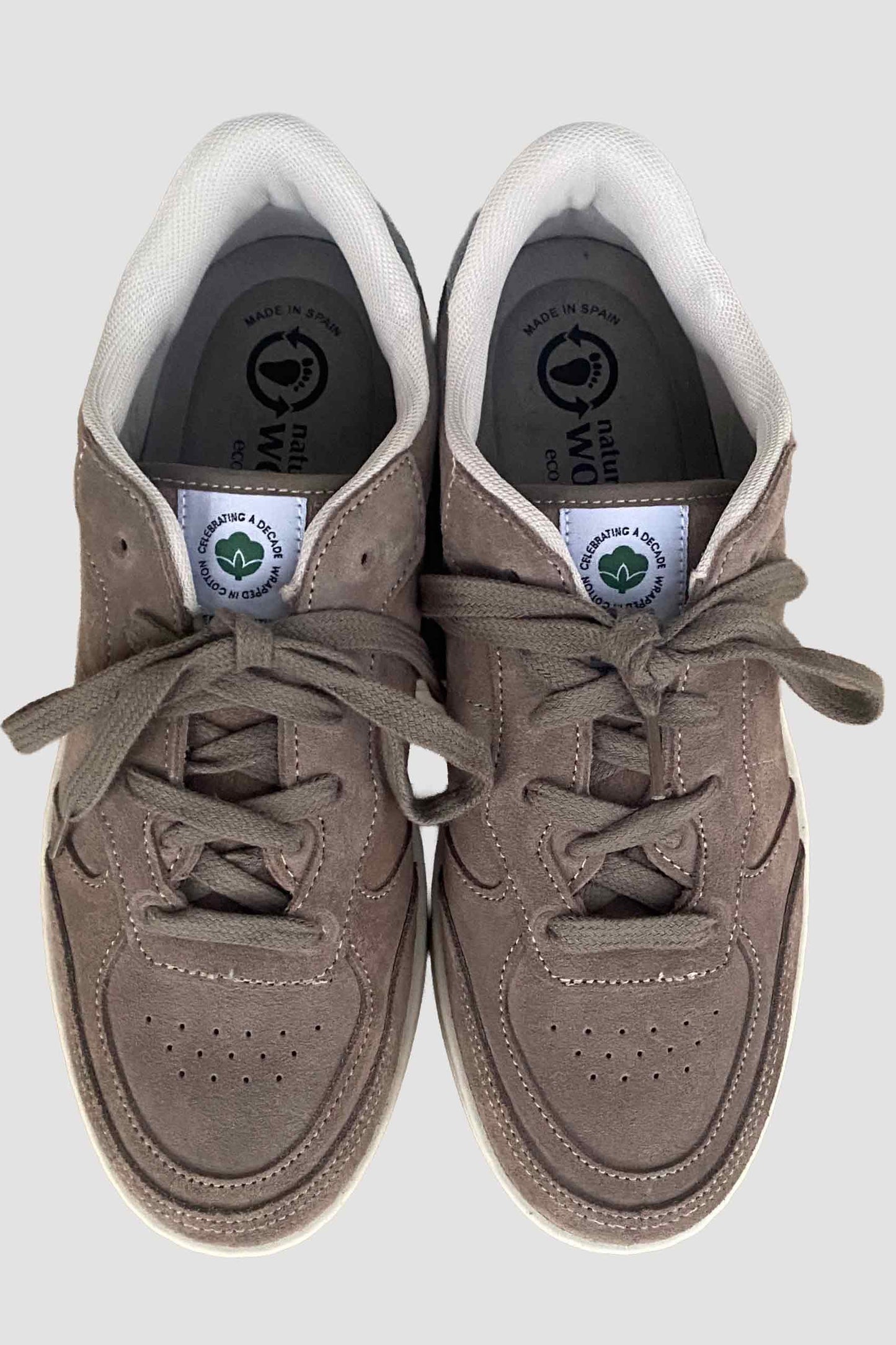 Zapatillas de ante gris