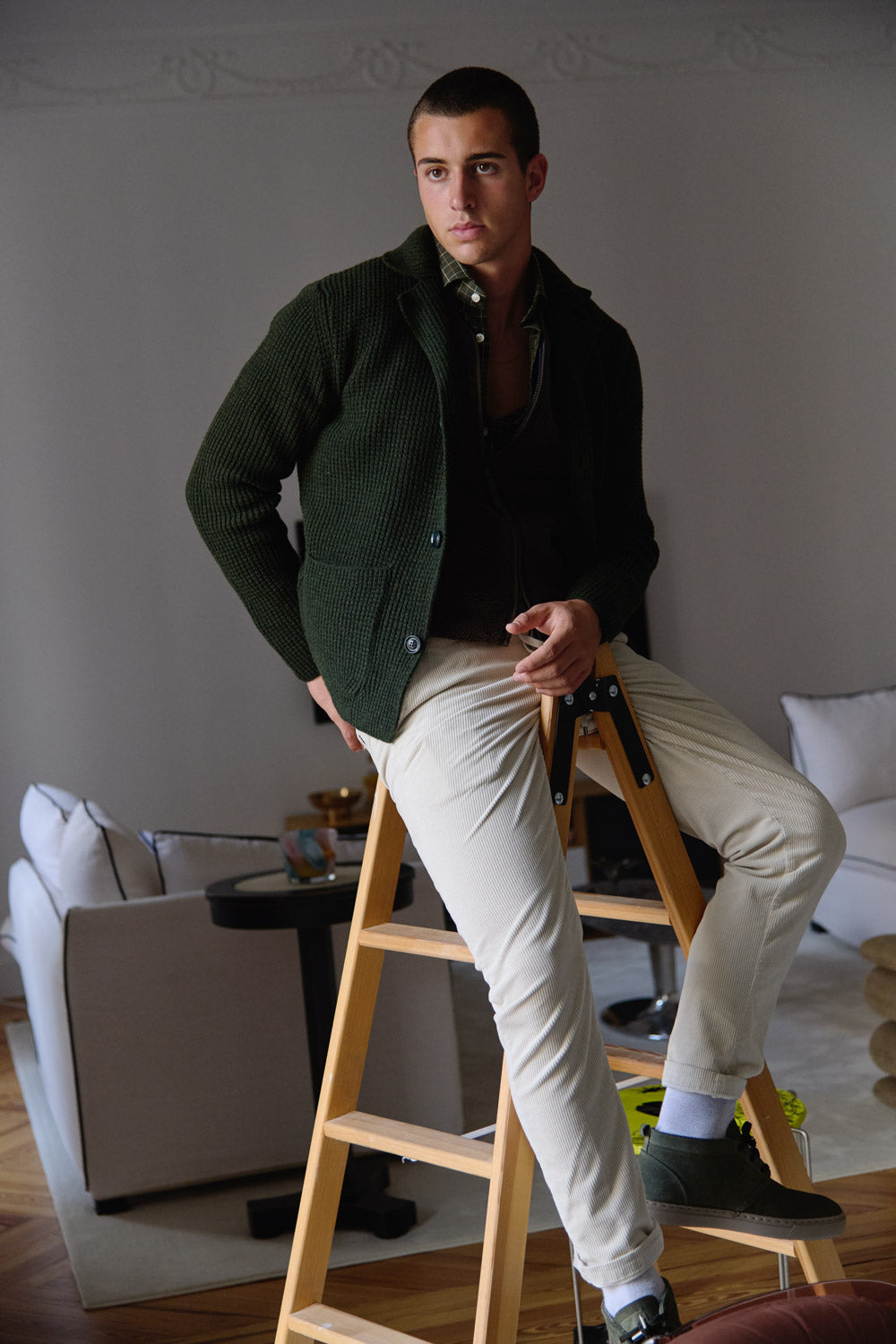 Four.ten Pantalón pana gorda blanco con cordón y goma